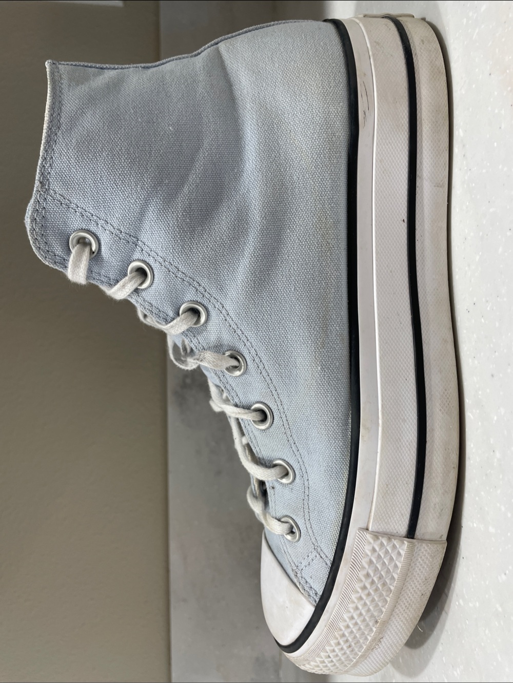 Classic High-Top Canvas Sneakers - White and light blue